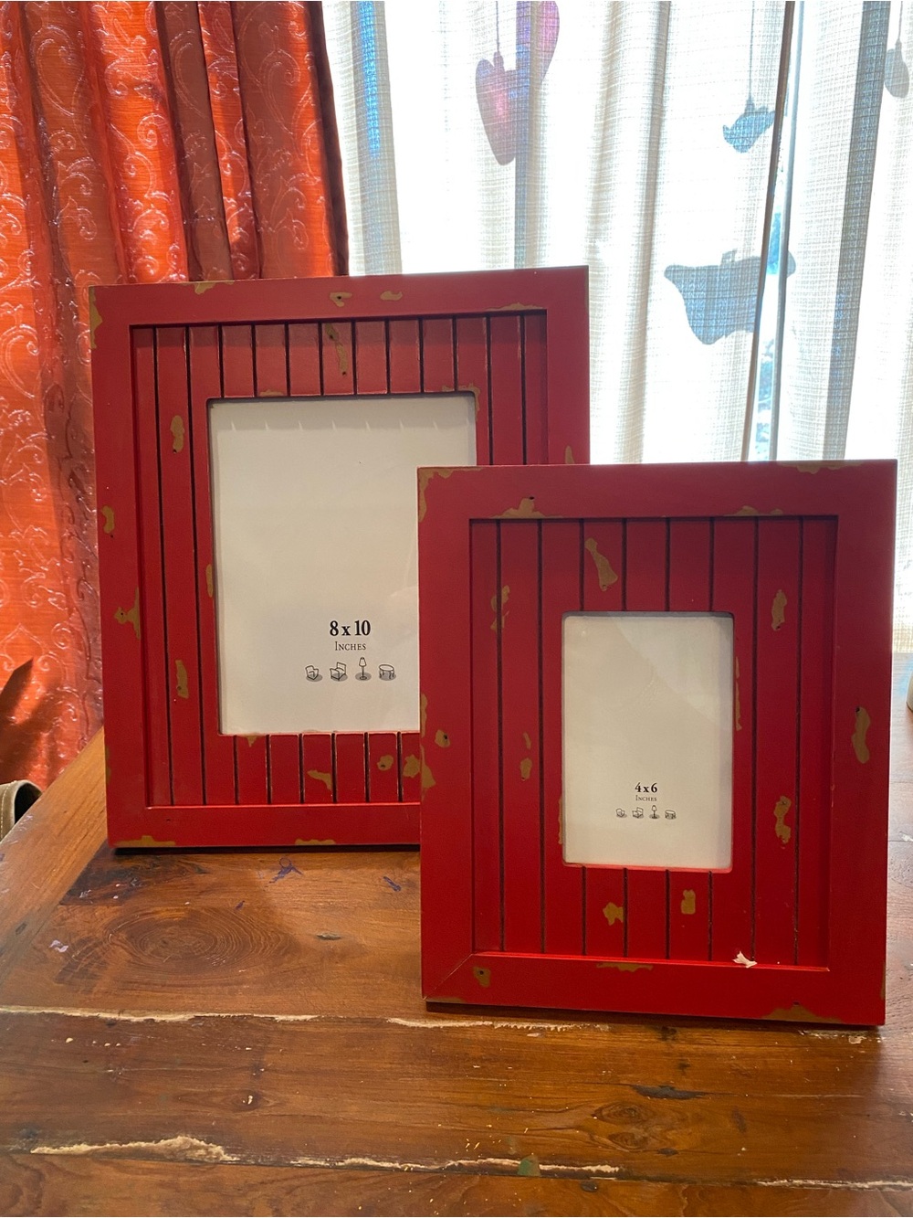 Red Distressed Slatted Wood Picture Frame - Unbranded